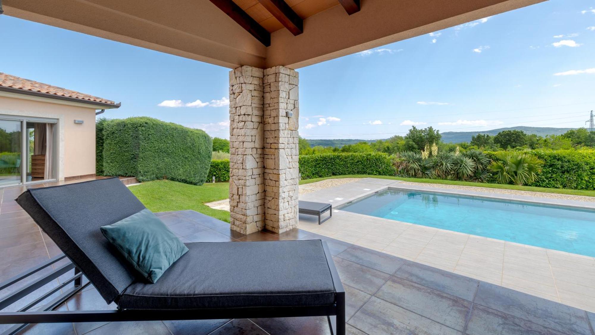 Villa Labin In Zartinj - Luxury Privacy Heated Pool With Auto Cover Экстерьер фото