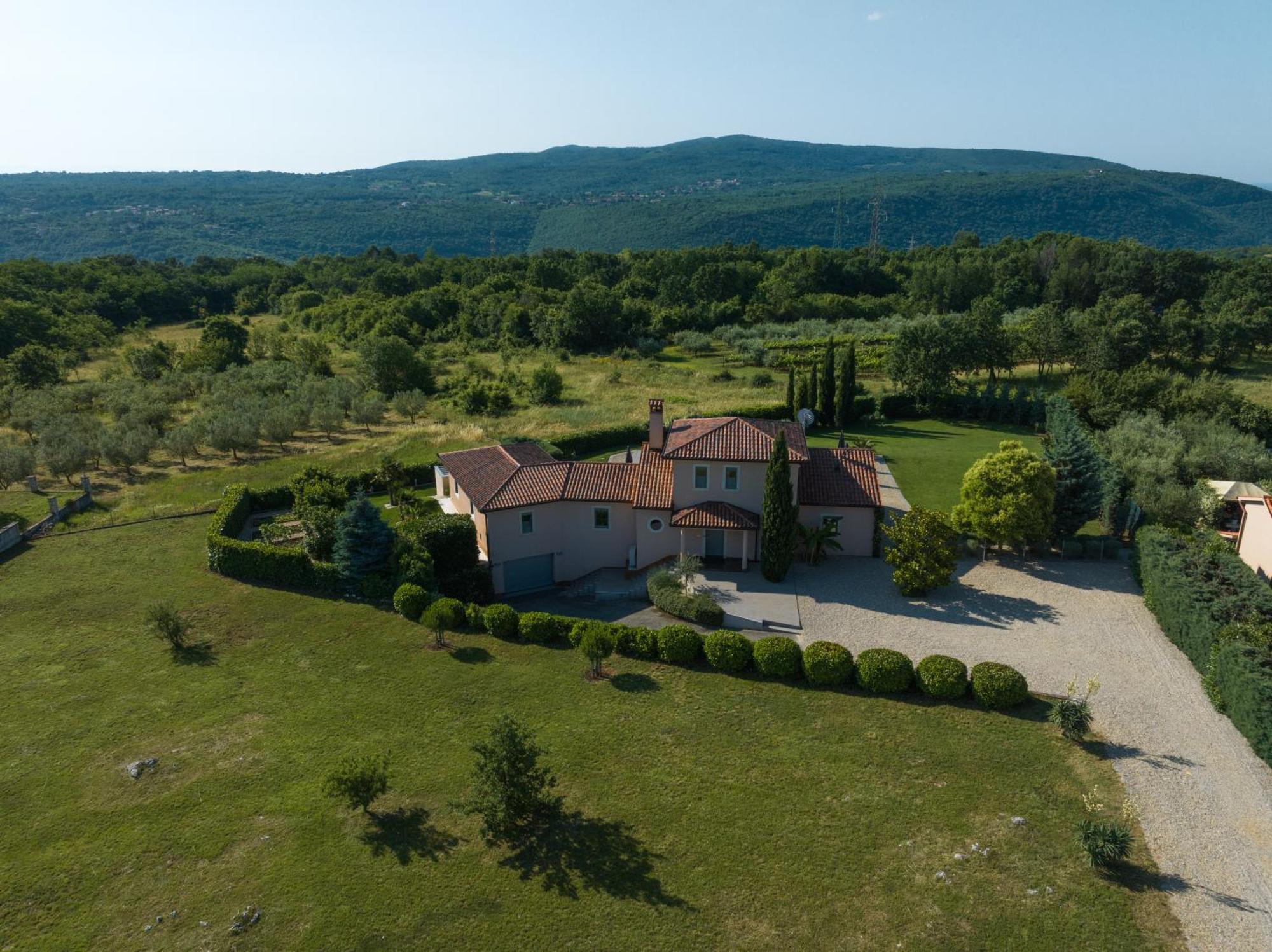 Villa Labin In Zartinj - Luxury Privacy Heated Pool With Auto Cover Экстерьер фото
