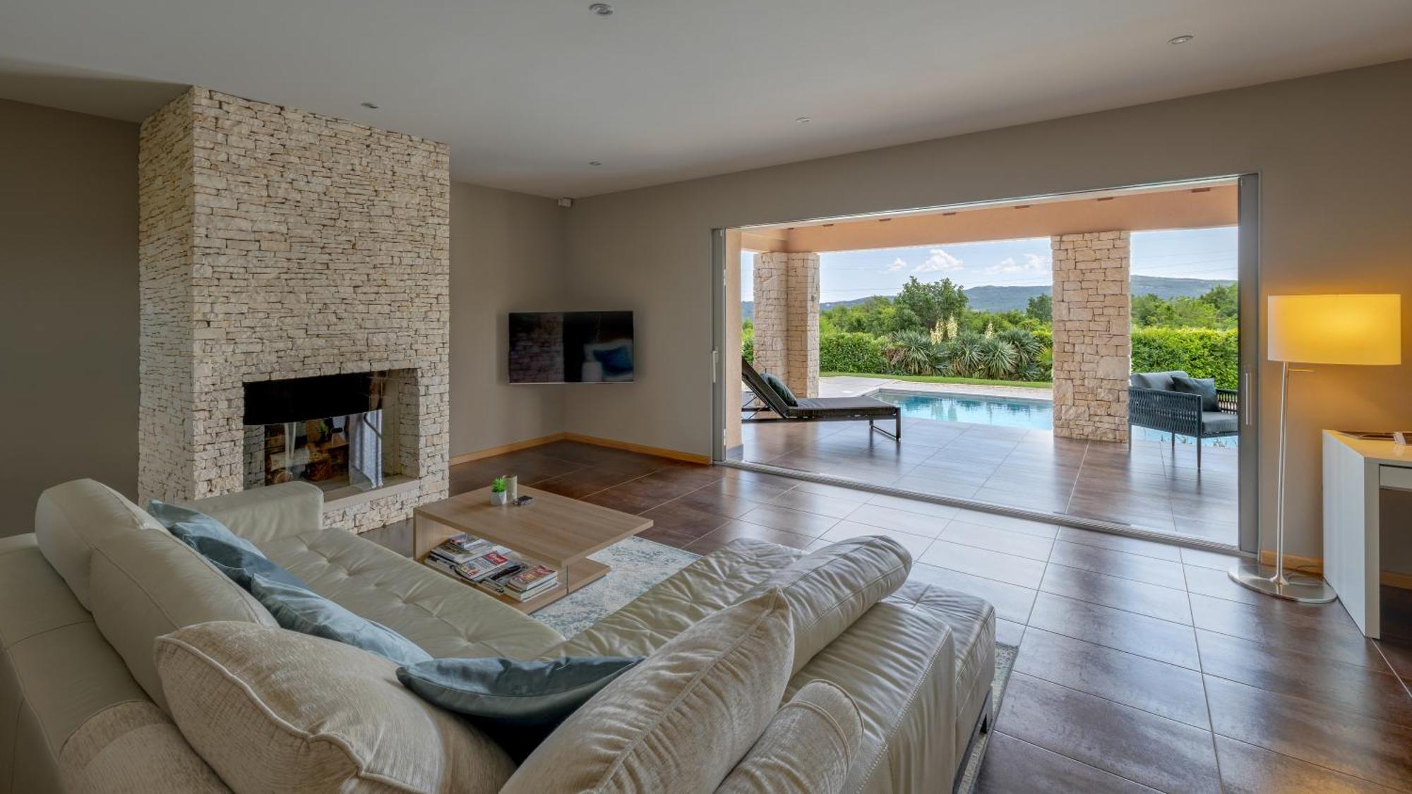 Villa Labin In Zartinj - Luxury Privacy Heated Pool With Auto Cover Экстерьер фото