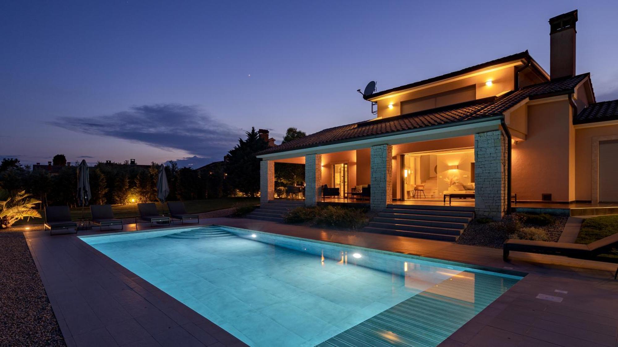 Villa Labin In Zartinj - Luxury Privacy Heated Pool With Auto Cover Экстерьер фото