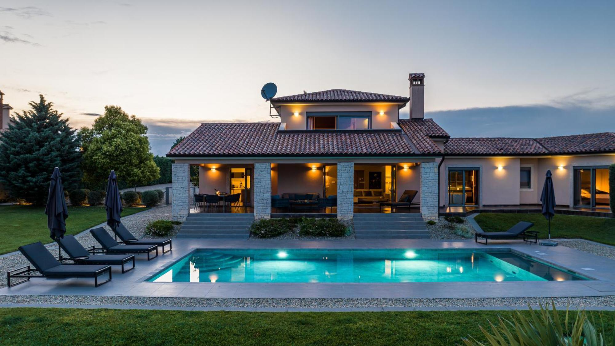 Villa Labin In Zartinj - Luxury Privacy Heated Pool With Auto Cover Экстерьер фото